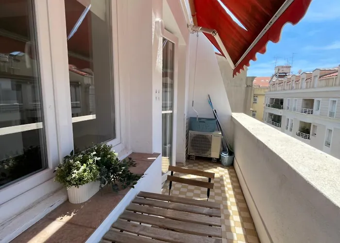 Studio Cosy Climatise Avec Balcon Hypercentre Apartment Nizza