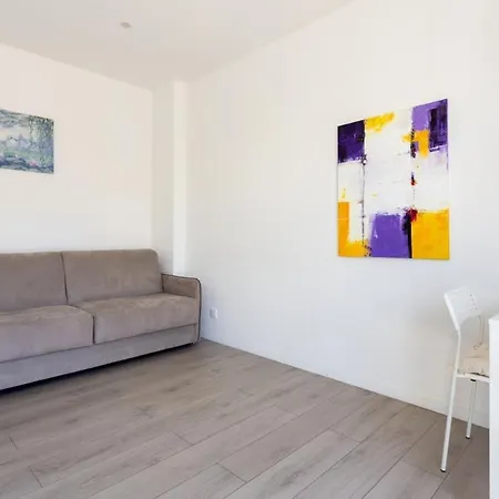 דירה Cosy Climatise Avec Balcon Hypercentre *